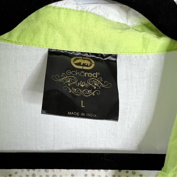 Ecko Red Top Women Large Y2K Shirt Rhino Graffiti Artsy Vintage Button Up Tunic - Picture 2 of 12